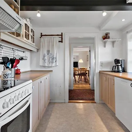 Fa004-faxe-ladeplads-brandskov-4 Fakse Ladeplads